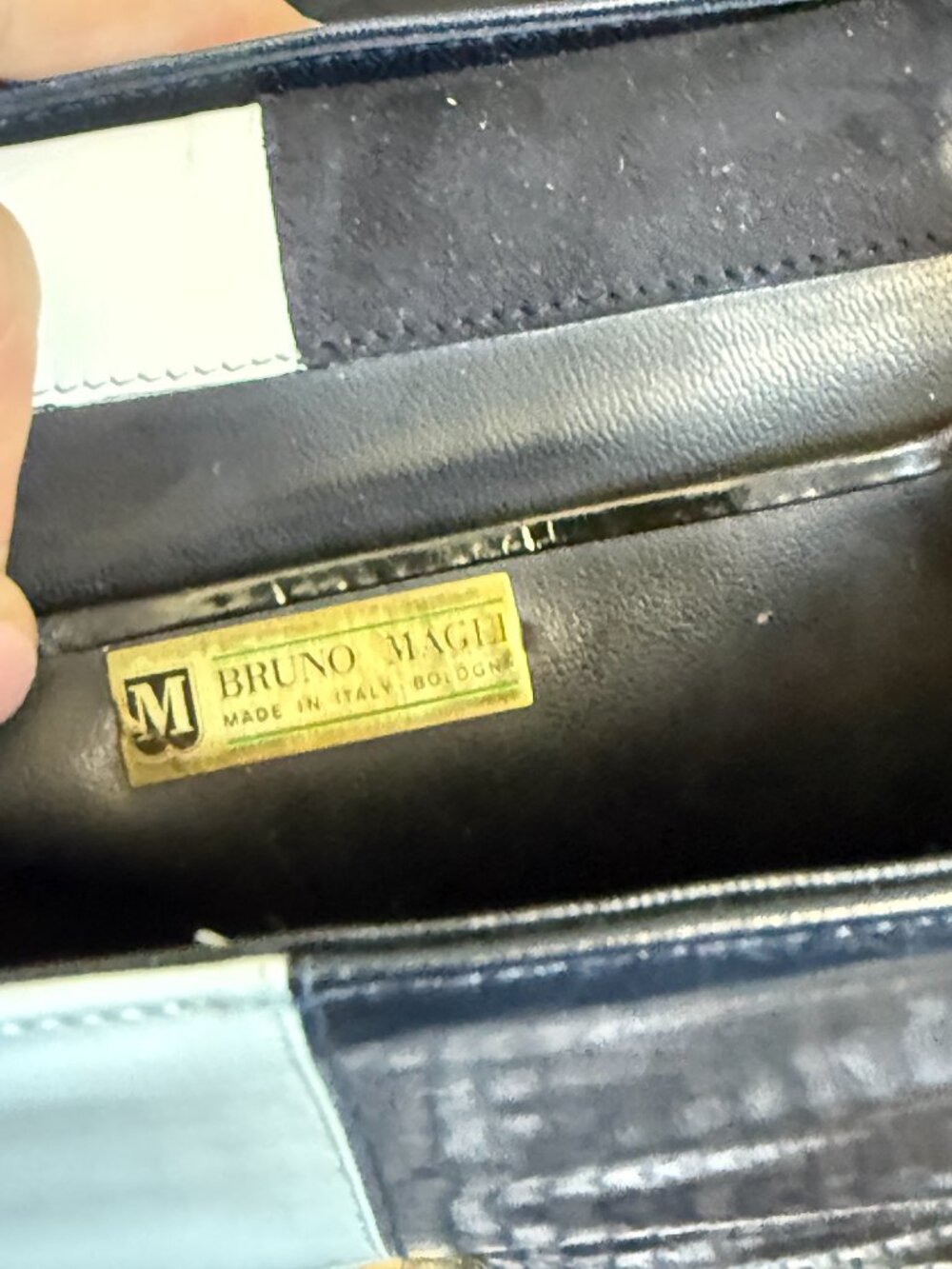 Bruno Magli crossbody bag Vintage women's white/black leather made in Italy - Picture 6 of 9